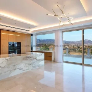 5 Bedroom House for Sale in Parekklisia, Limassol District