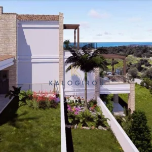 5 Bedroom House for Sale in Kouklia Pafou, Paphos District