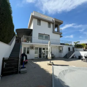 3 Bedroom House for Sale in Agios Tychonas, Limassol District