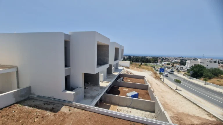 Cheap Houses and Villas for Sale Paphos up to 500000 euro