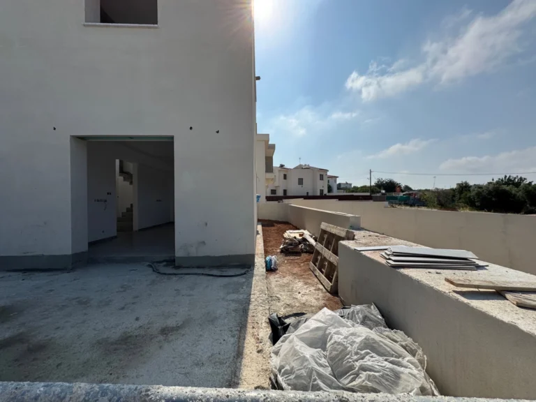 Cheap Houses and Villas for Sale Limassol up to 500000 euro