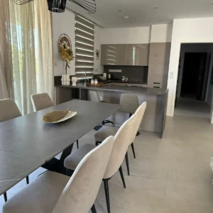 2 Bedroom Apartment for Rent in Limassol – Neapolis