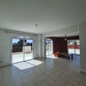 3 Bedroom Apartment for Sale in Kato Paphos