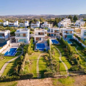 3 Bedroom House for Sale in Neo Chorio Pafou, Paphos District