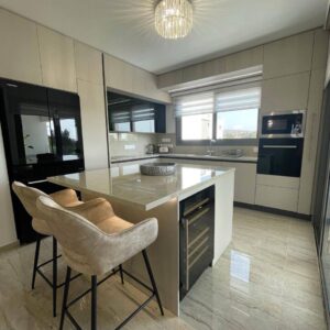 4 Bedroom Apartment for Rent in Germasogeia, Limassol District