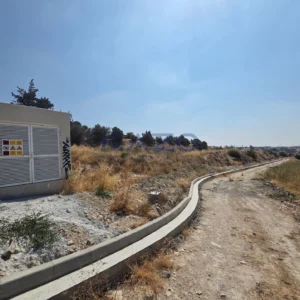 563m² Plot for Sale in Episkopi Lemesou, Limassol District
