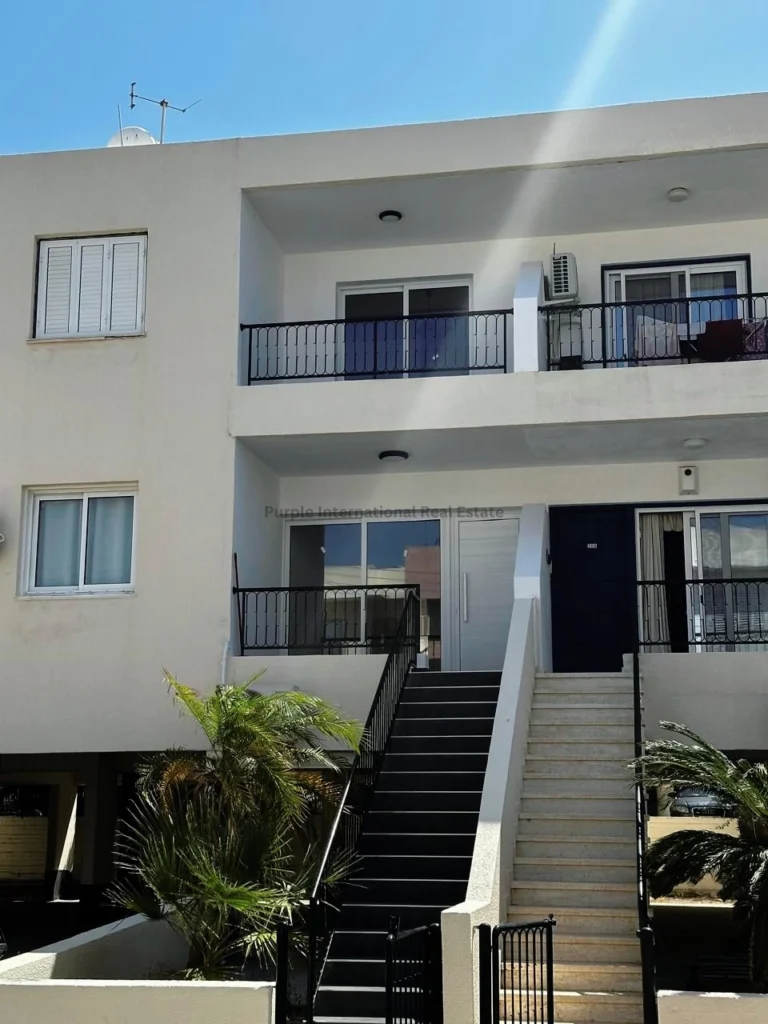 Cheap Houses and Villas for Sale Paphos up to 300000 euro