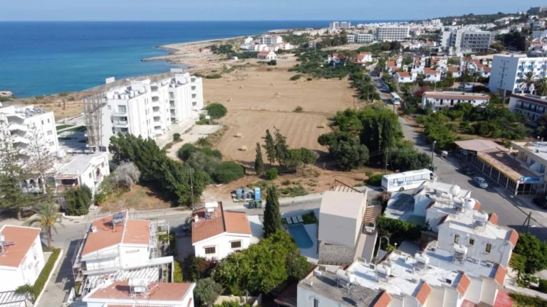Cheap Houses and Villas for Sale Famagusta up to 1000000 euro