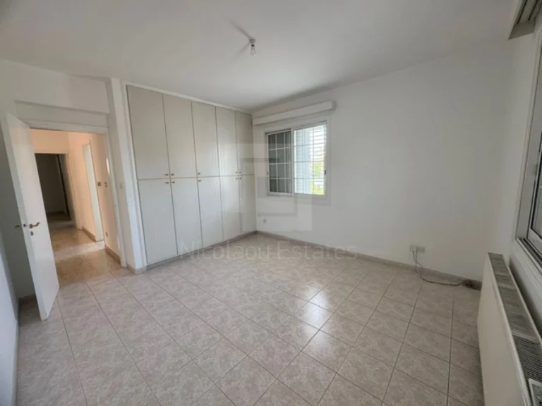 Cheap Houses and Villas for Sale Nicosia up to 500000 euro