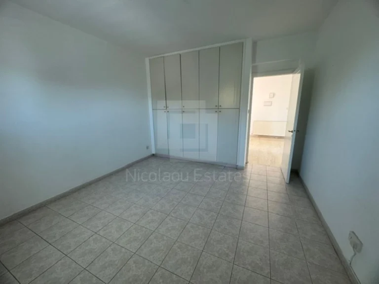 Cheap Houses and Villas for Sale Nicosia up to 500000 euro
