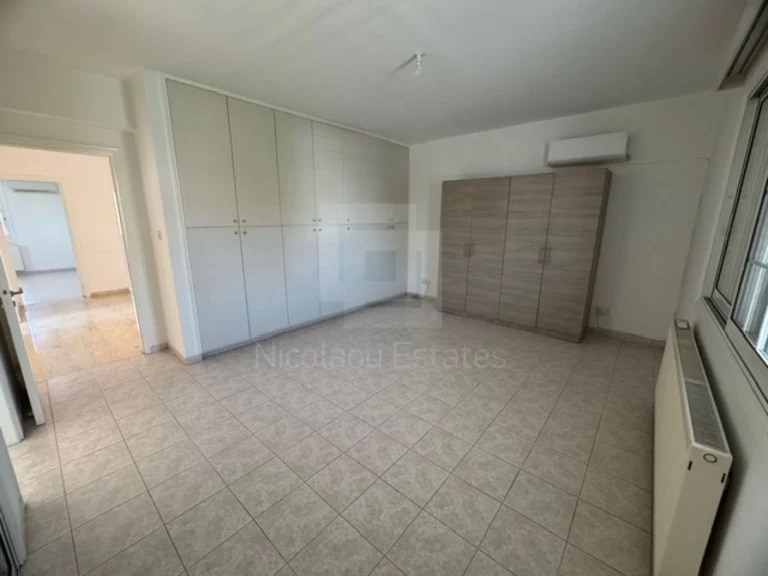 Cheap Houses and Villas for Sale Nicosia up to 500000 euro
