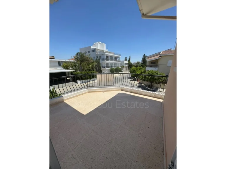 Cheap Houses and Villas for Sale Nicosia up to 500000 euro