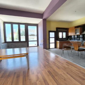 3 Bedroom House for Sale in Mazotos, Larnaca District