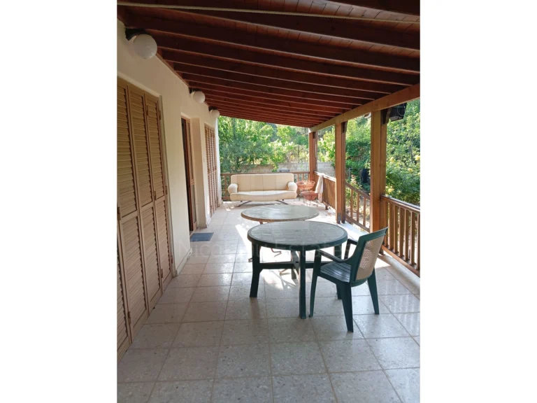 Cheap Houses and Villas for Sale Limassol up to 300000 euro