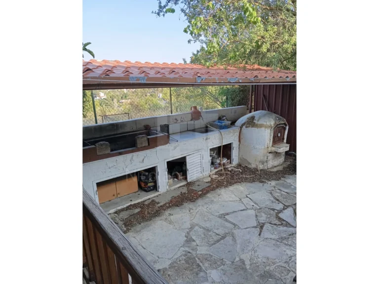 Cheap Houses and Villas for Sale Limassol up to 300000 euro