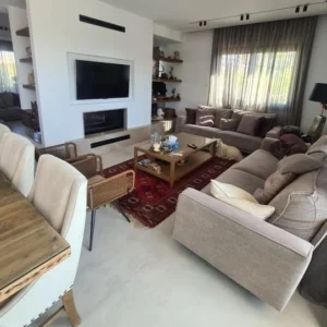 5 Bedroom House for Sale in Limassol – Agios Athanasios