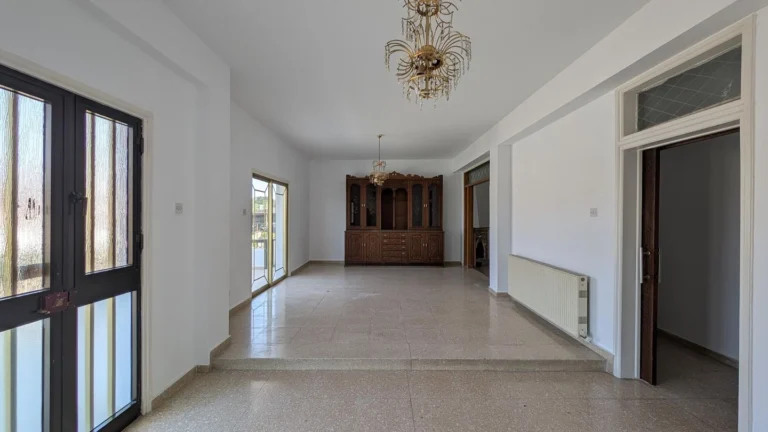 Cheap Houses and Villas for Sale Larnaca