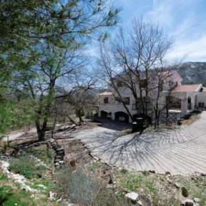 5 Bedroom House for Sale in Pera Pedi, Limassol District