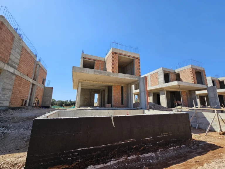 Cheap Houses and Villas for Sale Famagusta up to 600000 euro