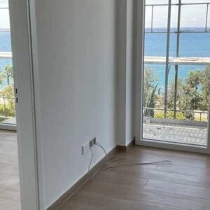2 Bedroom Apartment for Rent in Limassol – Sea Front, Molos