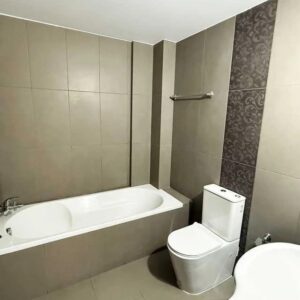 3 Bedroom Apartment for Rent in Kato Polemidia, Limassol District