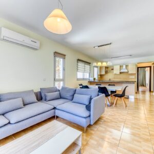 3 Bedroom Apartment for Rent in Potamos Germasogeias, Limassol District