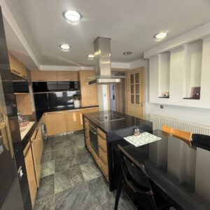 3 Bedroom Apartment for Rent in Limassol – Mesa Geitonia
