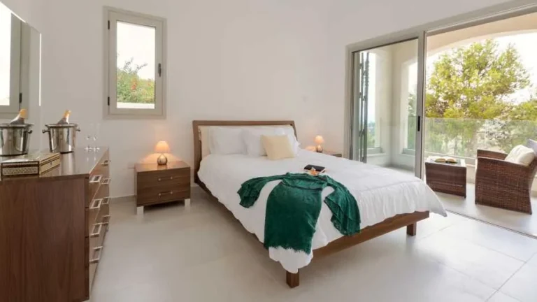 Cheap Houses and Villas for Sale Paphos up to 1000000 euro