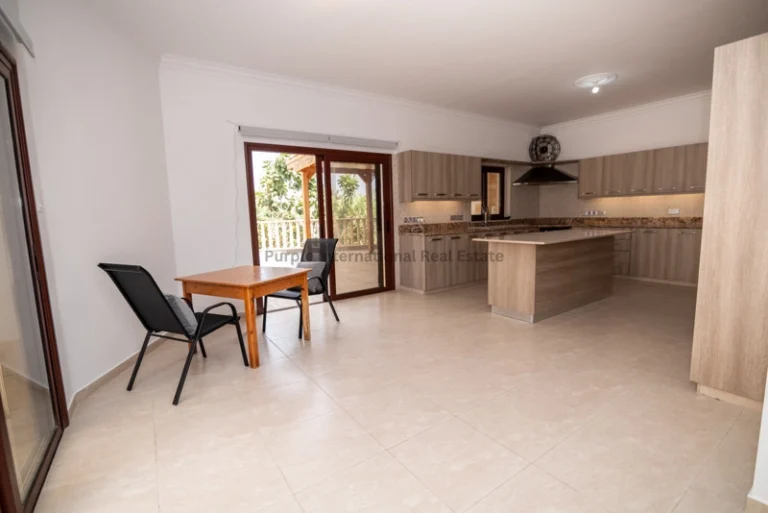 Cheap Houses and Villas for Sale Famagusta up to 700000 euro