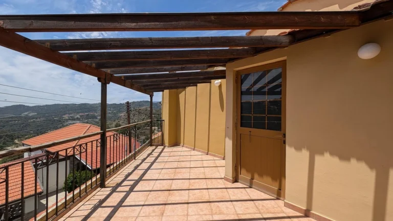 Cheap Houses and Villas for Sale Nicosia up to 200000 euro