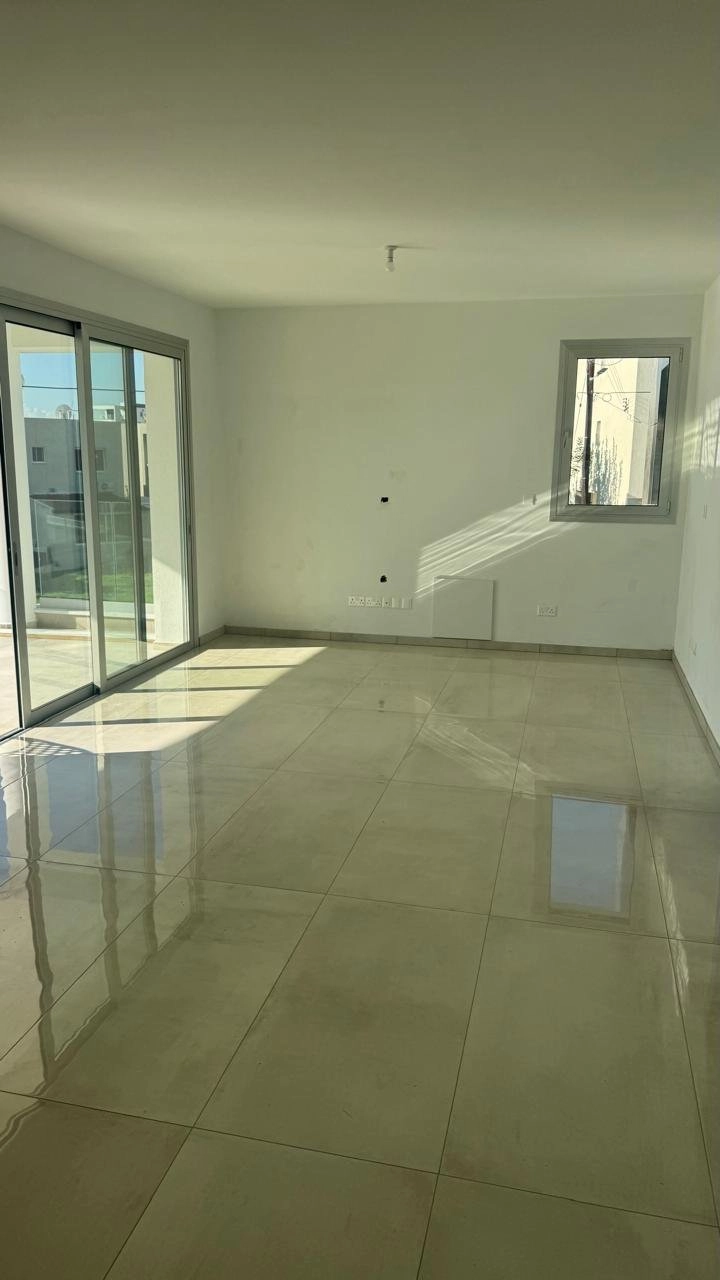 Average Price for Pre-owned Apartment in Limassol