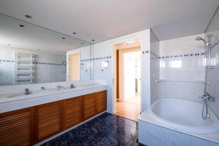 Cheap Houses and Villas for Sale Nicosia up to 1000000 euro