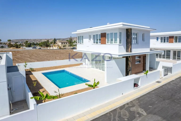 Cheap Houses and Villas for Sale Larnaca up to 700000 euro