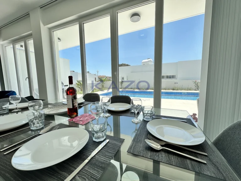Cheap Houses and Villas for Sale Larnaca up to 700000 euro