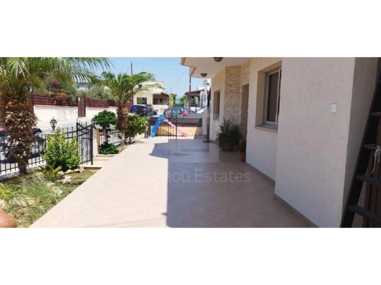 Cheap Houses and Villas for Sale Limassol up to 500000 euro