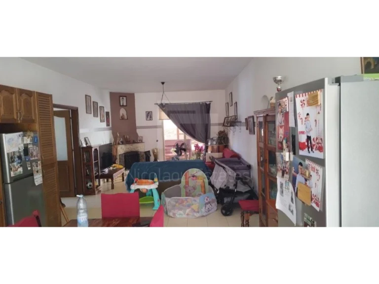 Cheap Houses and Villas for Sale Limassol up to 500000 euro
