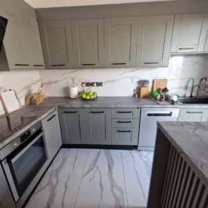 4 Bedroom Apartment for Rent