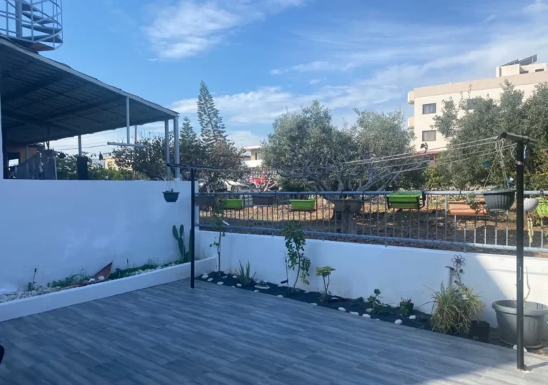 Cheap Houses and Villas for Sale Limassol up to 300000 euro