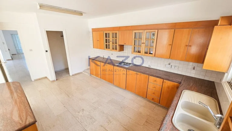 Cheap Houses and Villas for Sale Nicosia up to 300000 euro