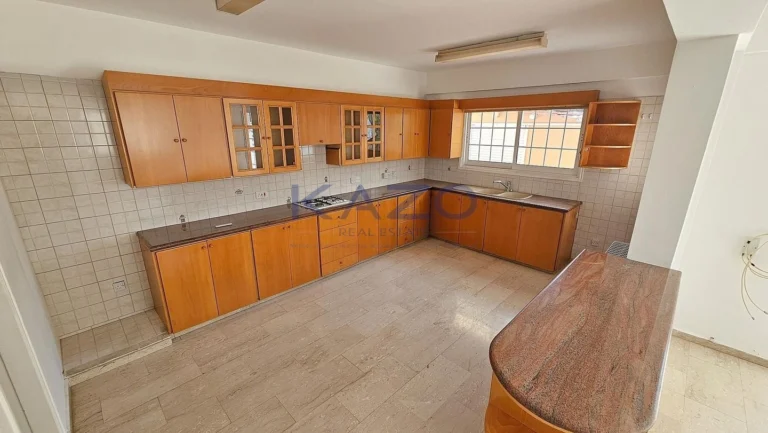 Cheap Houses and Villas for Sale Nicosia up to 300000 euro