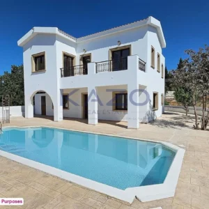 4 Bedroom House for Sale in Lysos, Paphos District