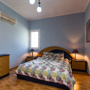4 Bedroom House for Rent in Kato Paphos
