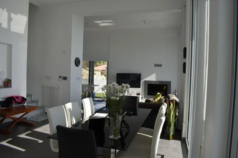 Cheap Houses and Villas for Sale Limassol up to 800000 euro