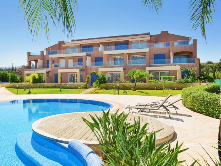 Cheap Houses and Villas for Sale Paphos up to 500000 euro
