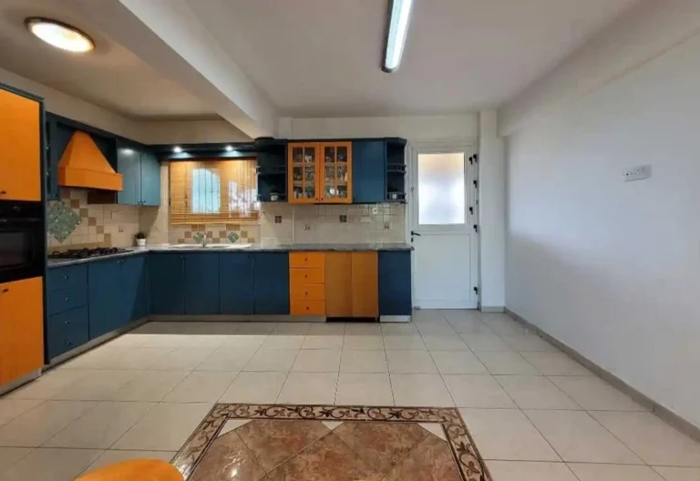 Cheap Houses and Villas for Sale Paphos up to 800000 euro