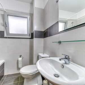 3 Bedroom Apartment for Rent in Potamos Germasogeias, Limassol District