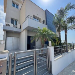 3 Bedroom Apartment for Rent in Germasogeia, Limassol District