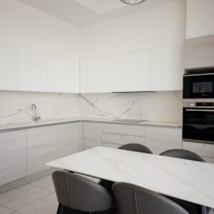 2 Bedroom Apartment for Rent in Limassol – Mesa Geitonia