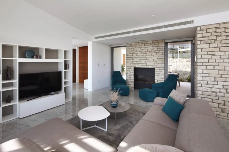 Average Price of a House in Paphos