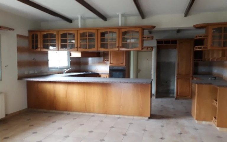 Cheap Houses and Villas for Sale Nicosia up to 700000 euro